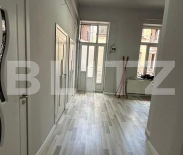 Apartament 4 camere, semidecomandat, 110 MP, zona Central - Fotografie 4