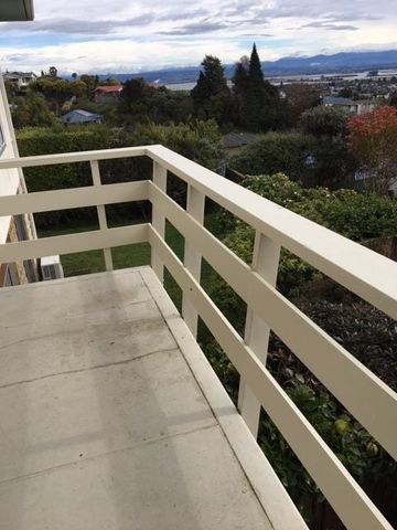 All day sun, sea & mountain views! - Photo 4