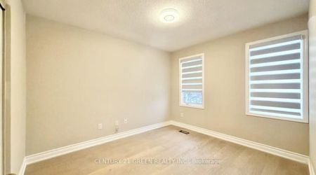 For Lease - 3036 Abernathy Way, Oakville, Ontario - Photo 5