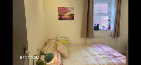 8 bedroom terraced house to rent - Photo 3