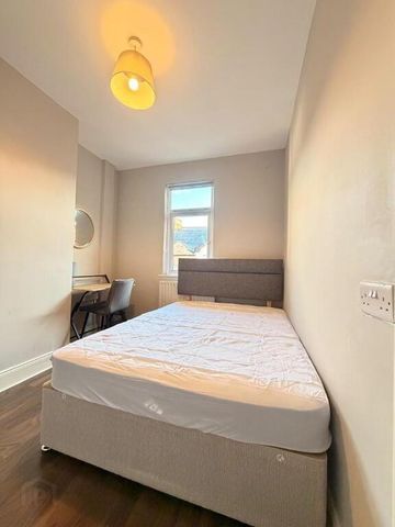 Rooms 2 & 4, 14 Beechmount Street, Belfast, BT12 7NG - Photo 2