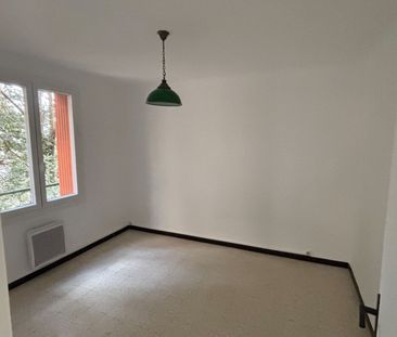 Location Appartement 3 pièces 54m² AVIGNON 84000 - Photo 2