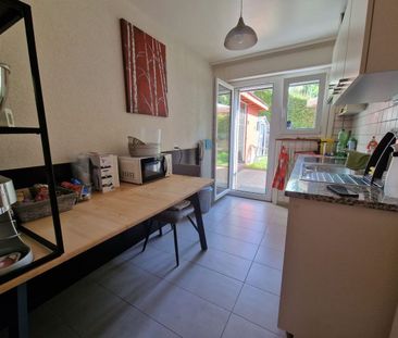 DE PLAIN PIED AVEC GRAND JARDIN - Photo 6