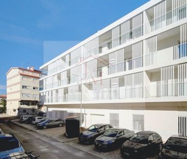 4 room luxury Apartment for rent in Sao Joao do Estoril, Cascais e ... - Photo 3