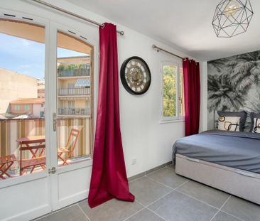 Location Appartement 1 pièce 20m² STE MAXIME 83120 - Photo 2