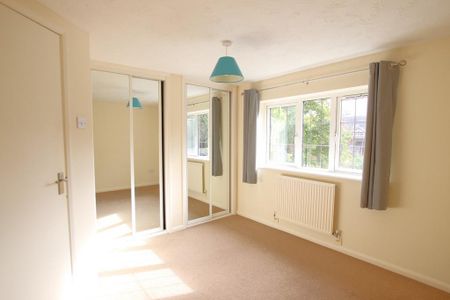 2 bedroom terraced house to rent - Photo 5