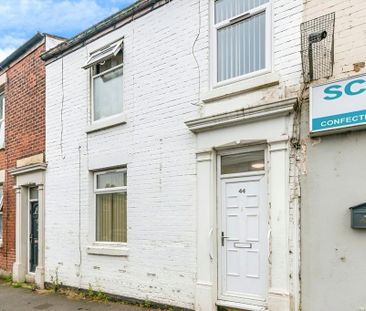 1 bedroom in a house share to rent - Photo 4
