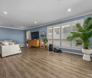 Awesome Family Home in Heritage Parc! - Photo 4
