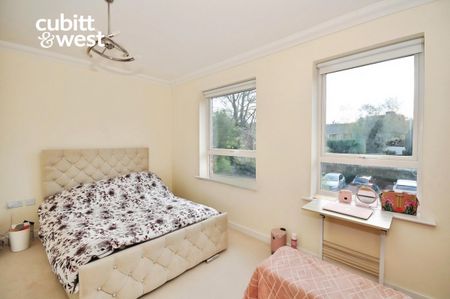 4 bedroom terraced house to rent - Photo 4