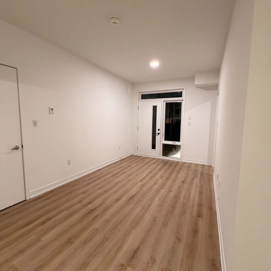 90 ALL NATIONS Drive #TH7-151 - Photo 1