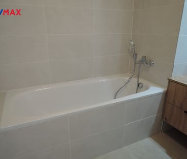 Pronájem bytu 3+kk v osobním vlastnictví 62 m², Hostivice - Photo 5