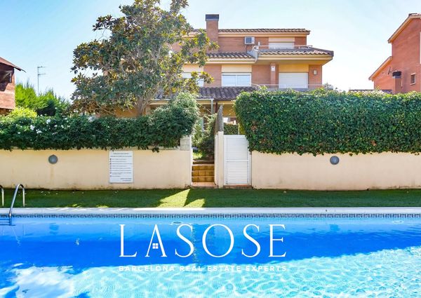 224m² House to rent in Vallpineda-Rocamar, Sant Pere de Ribes