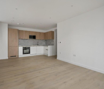 Clarendon Road, Watford - Photo 5