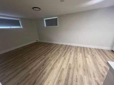 For Lease - 113 McAllister Road Unit# Bsmt, Toronto, Ontario - Photo 5