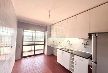Apartamento T4 em Lisboa