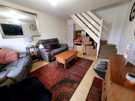 2 bedroom terraced house to rent - Photo 1