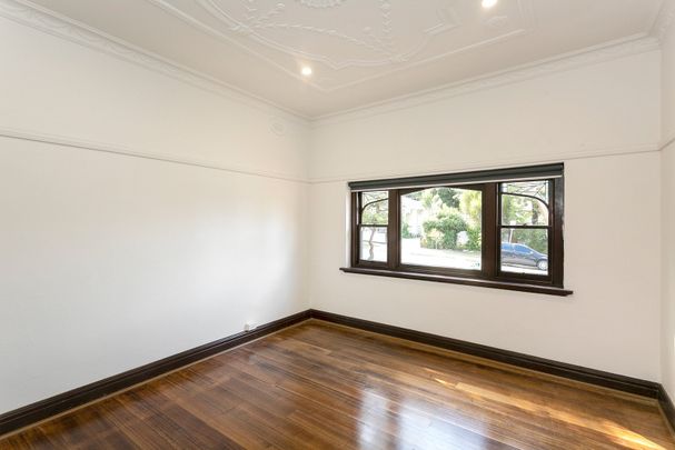 20 Linton Street, Ivanhoe VIC 3079 - Photo 1