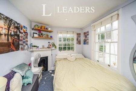 2 bedroom apartment to rent - Photo 3