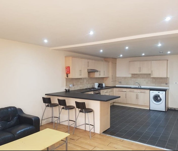 1 bedroom in a house share to rent - Photo 1