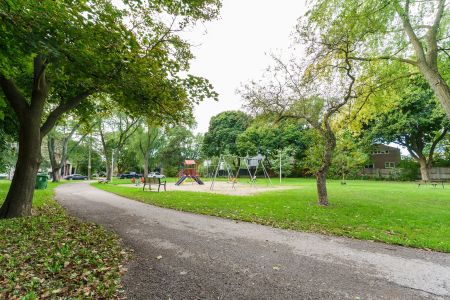 For Lease - 1220 Bayview Avenue Unit# 401, Toronto, Ontario - Photo 3