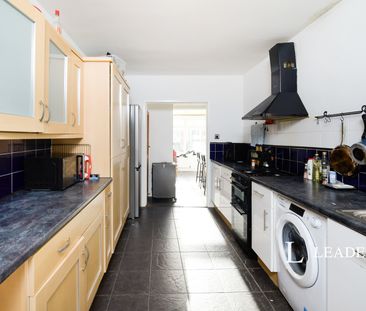 5 bedroom house to rent Orchard Road, Southsea, Hampshire, PO4 - Photo 6