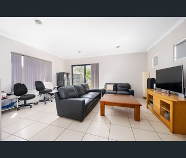 Large RM 1 & 2 /14A Lawson Street, Bentley, WA 6102 - Photo 3