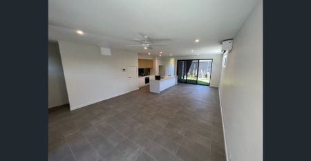 3 bedrooms corner townhouse in Carina - Photo 4