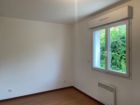 Location maison 5 pièces, 79.52m², Noisy-le-Grand - Photo 3