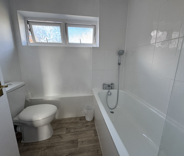 3 bedroom maisonette to rent - Photo 3