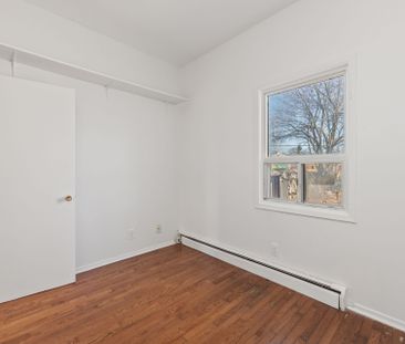 For Lease - 120 Stephenson Avenue Unit# Main, Toronto, Ontario - Photo 3