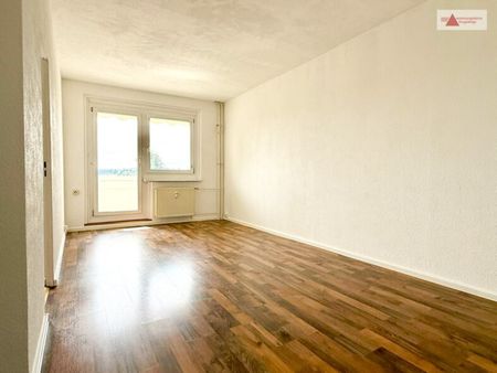 Balkonwohnung - 3-Raum - Geyer - ruhige, zentrumsnahe Lage am Waldrand! - Photo 2