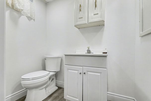 For Lease - 575 Springbank Avenue, Woodstock, Ontario - Photo 1