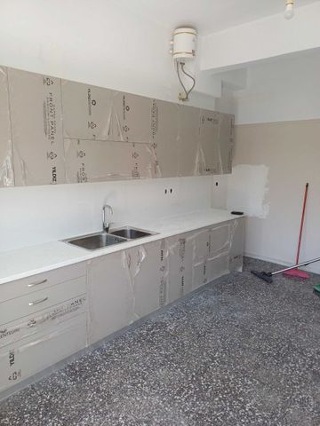 Διαμέρισμα για ενοικίαση - Σικυώνα, - Φωτογραφία 2