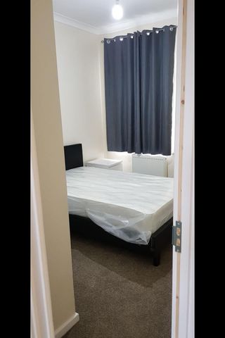 4 Bed Terraced House, Earlsdon Avenue North, CV5 - Photo 5