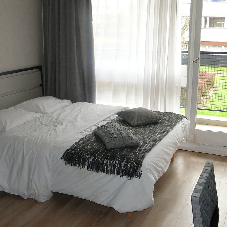 LILLE ST MAUR - APPARTEMENT - STUDIO MEUBLE - Photo 1