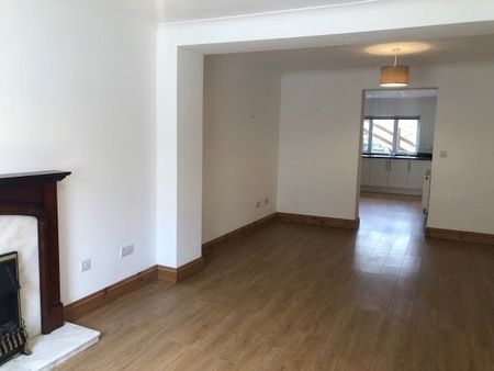 St. Catherine Street, Carmarthen, SA31 - Photo 2