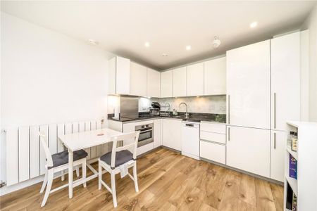 1 bedroom apartment to rent - Photo 3