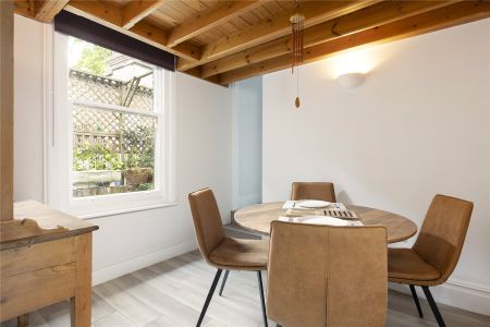 Church Court, Richmond, TW9 maisonette to rent - Photo 4