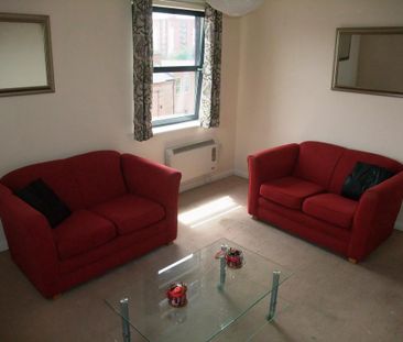 2 bedroom apartment to rent - Photo 2