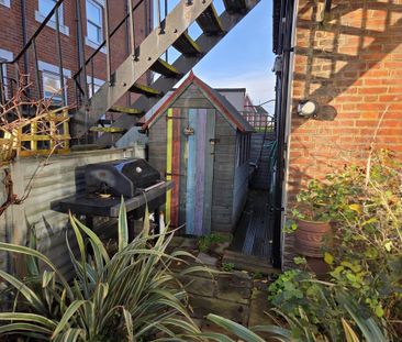 2 bedroom flat to rent - Photo 5