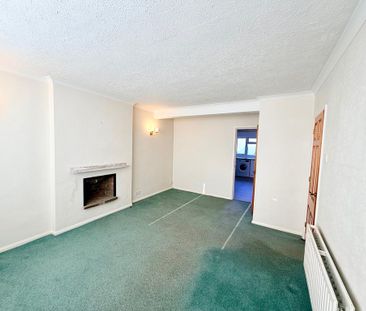 3 bedroom detached house to rent - Photo 2