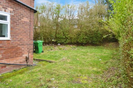 3 bedroom House To Let - Photo 3