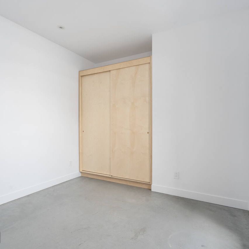 Condo for rent on the Plateau Mont-Royal | Semi-furnished & renovated - Photo 1