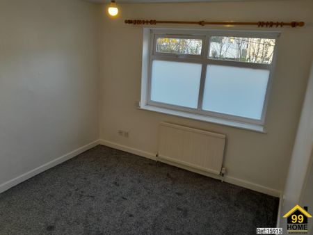 1 bed Flat in Wheatley Lane , Halifax, HX3 5DR - Photo 3