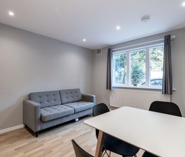 2 bedroom ground floor flat to rent - Photo 5