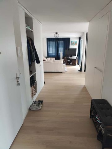 APPARTEMENT 21/2 PIÈCES À DÜBENDORF (ZH), MEUBLÉ, TEMPORAIRE - Photo 5