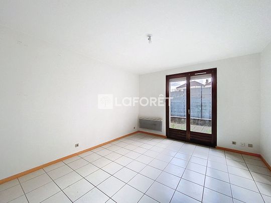 Apartment - Photo 1