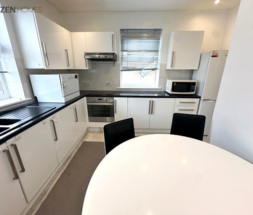 2 bedroom apartment to rent - Photo 3