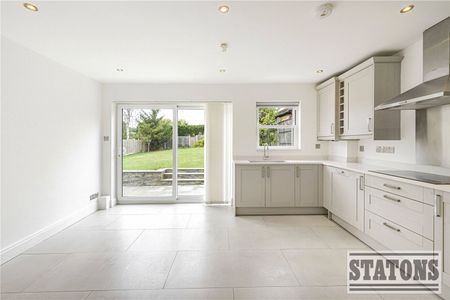 Newmans Way, Hadley Wood - Photo 5