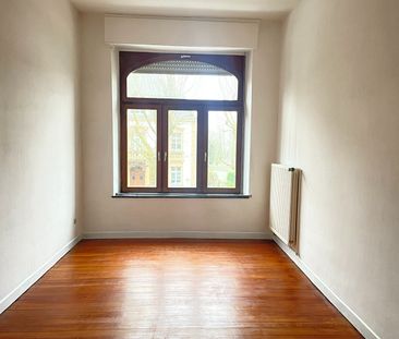 Location Appartement 4 pièces 95m² - Photo 5